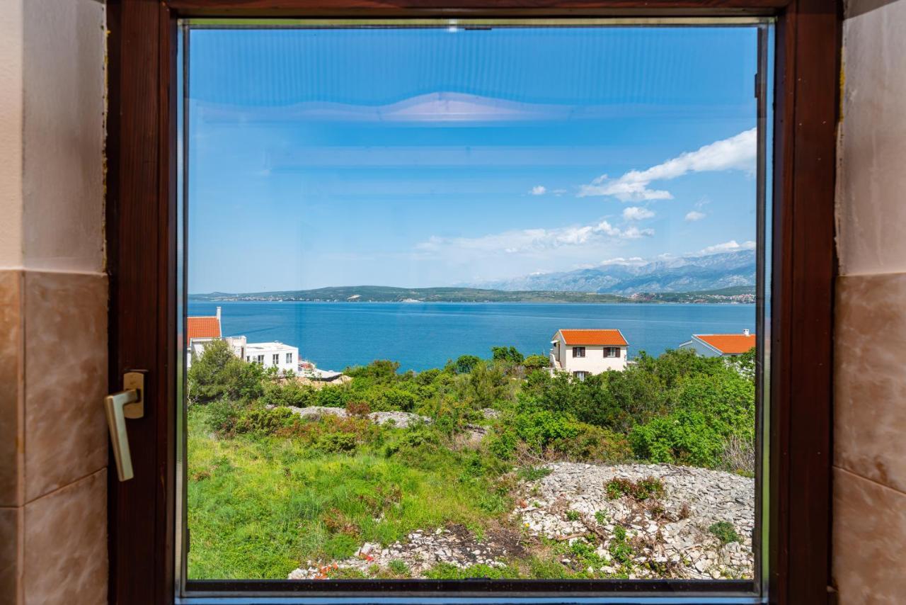 Apartment Sea And Mountain With Pool Novigrad  Chambre photo